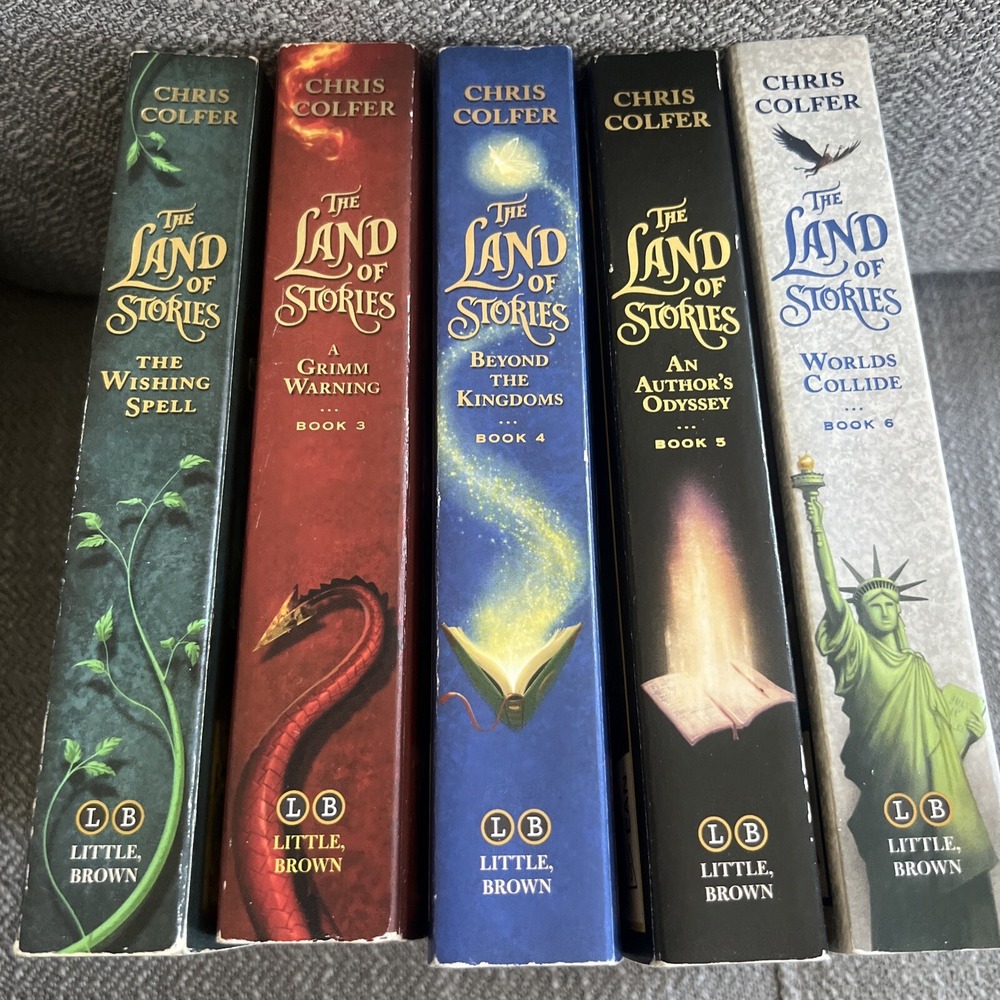 Mixed Lot of 5 Books in 'THE LAND OF STORIES' Series by Chris Colfer